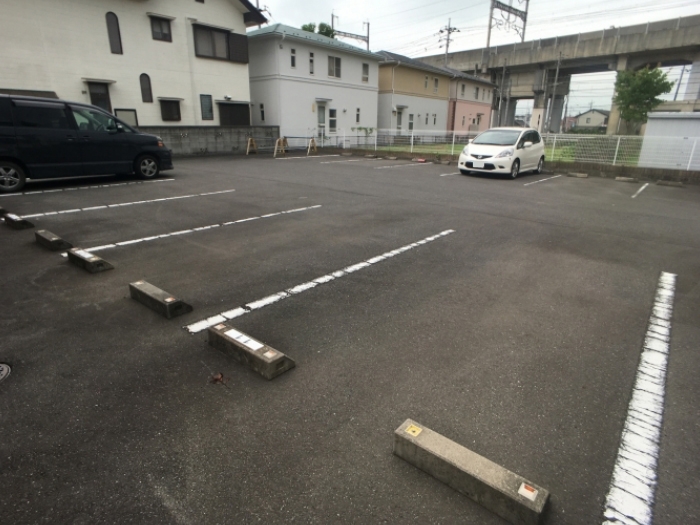 20/26 駐車場