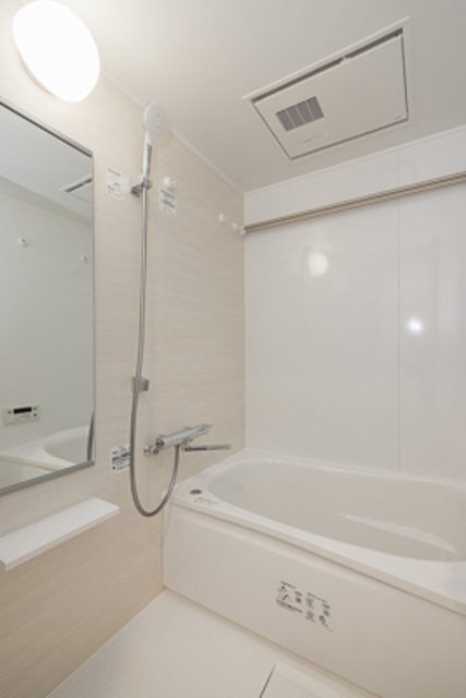27/29 浴室