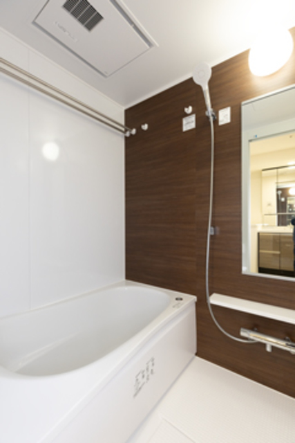 28/29 浴室