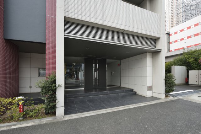 3/10 エントランス