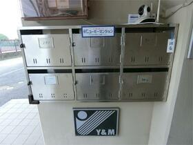 16/16 エントランス