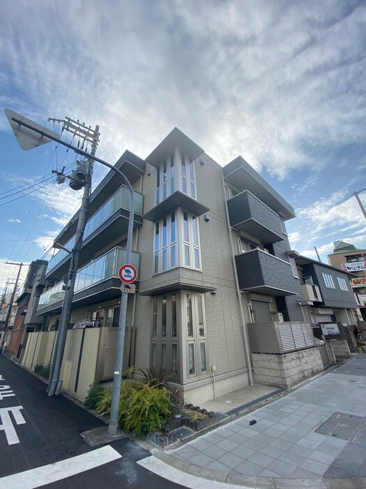1/23 外観