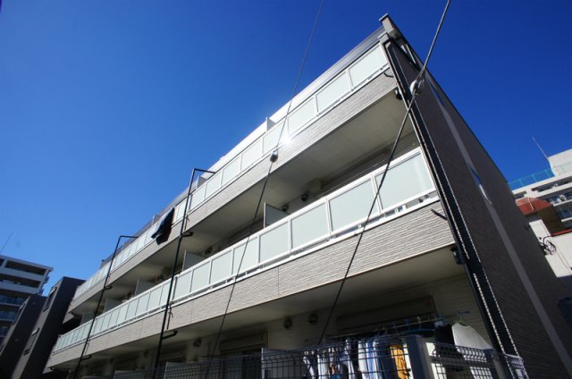 19/29 エントランス