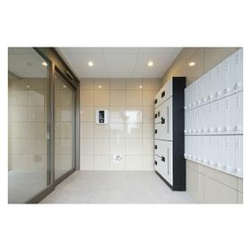 15/15 エントランス