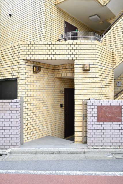 22/24 エントランス