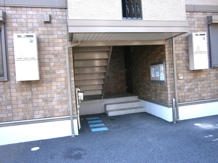 2/3 エントランス