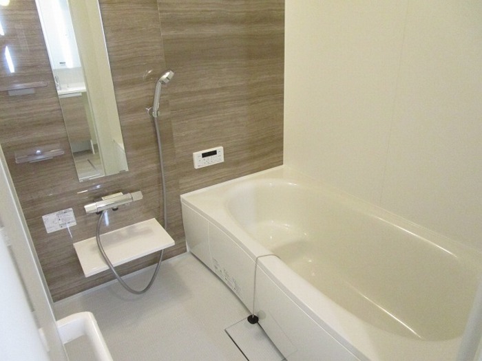 7/20 浴室