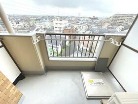 13/16 バルコニー