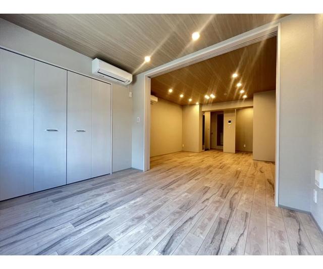 13/30 リビング/ダイニング