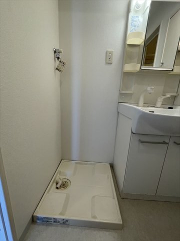 27/29 洗面