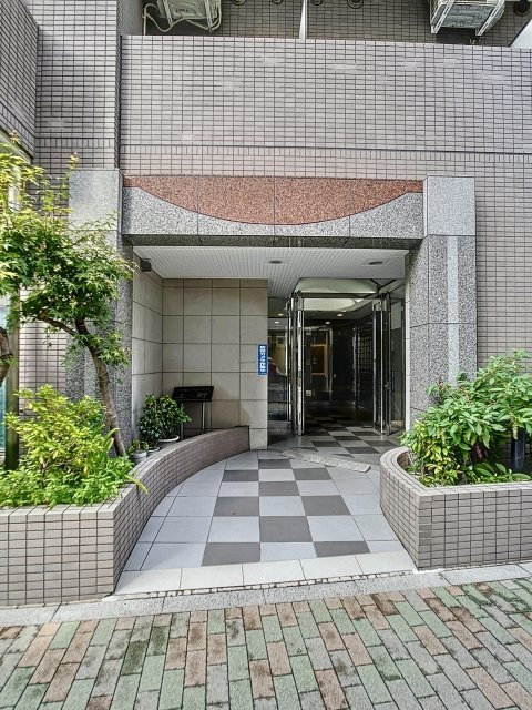 3/6 エントランス