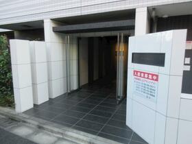 15/16 エントランス