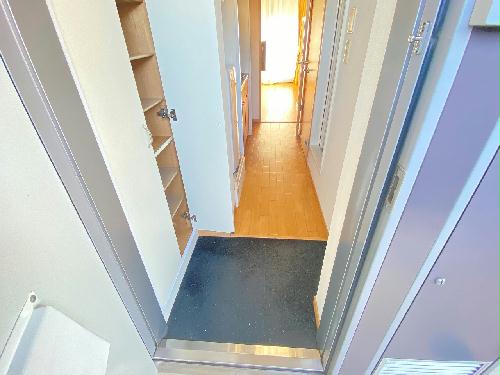 14/16 エントランス