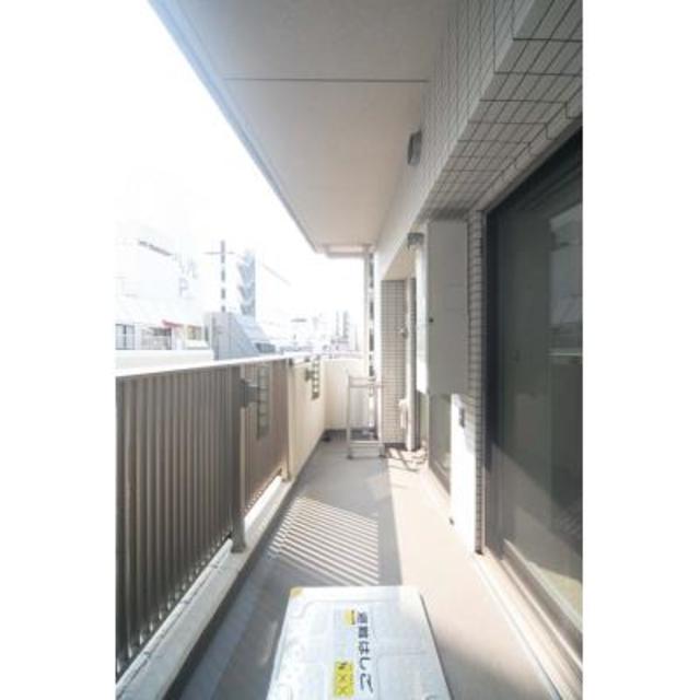 23/30 バルコニー