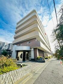 16/17 エントランス