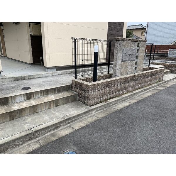 3/7 エントランス