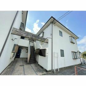 13/13 エントランス