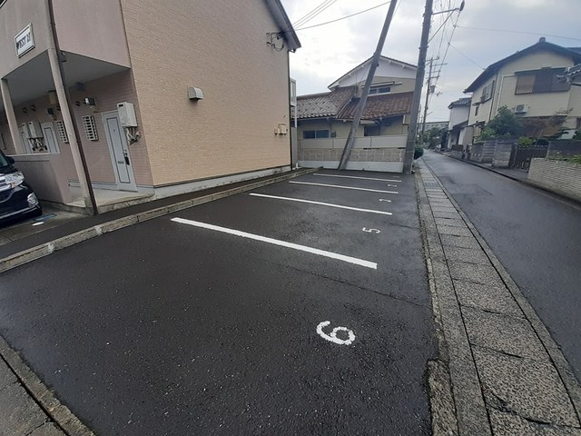 14/20 駐車場