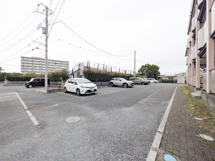 19/20 駐車場