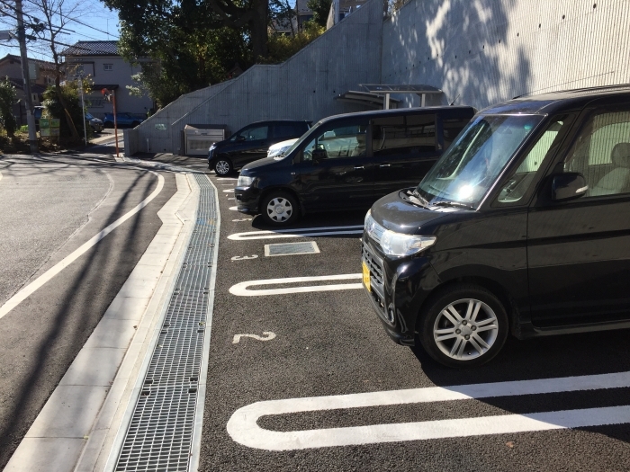 16/16 駐車場