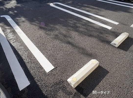 14/20 駐車場