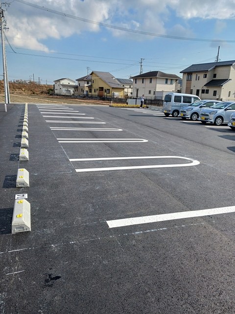 2/8 駐車場
