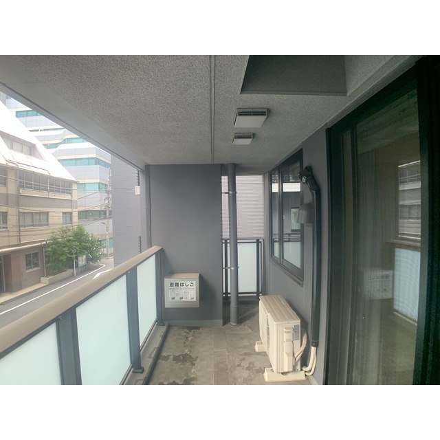 14/22 バルコニー