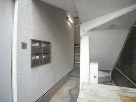 15/15 エントランス