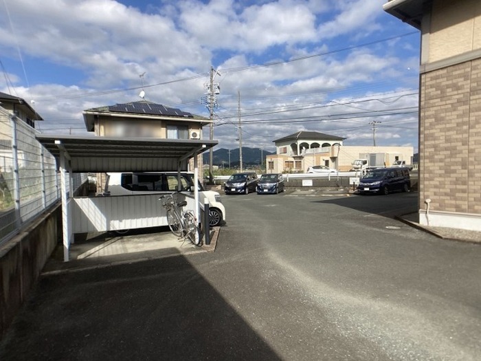 19/19 駐車場
