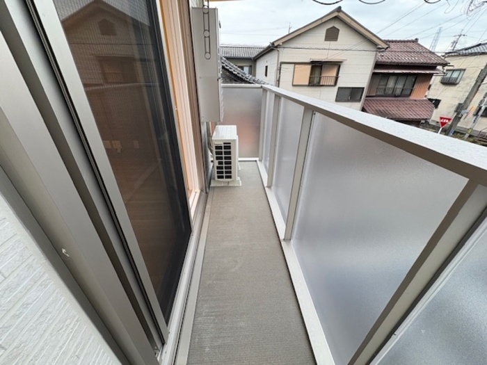 13/23 バルコニー