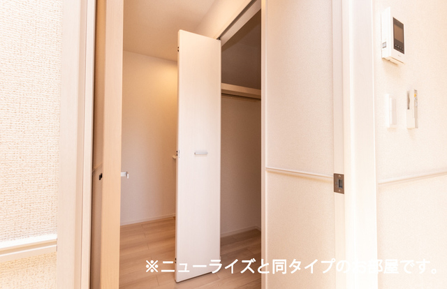14/20 駐車場