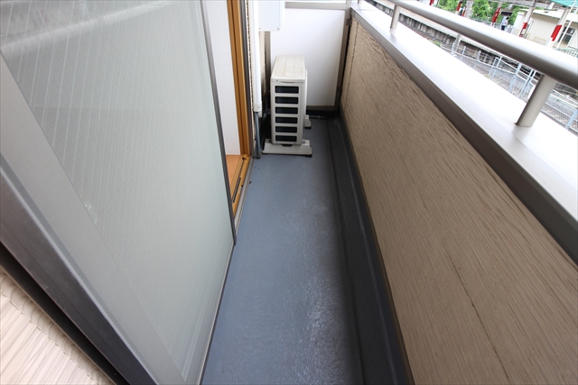 17/30 バルコニー