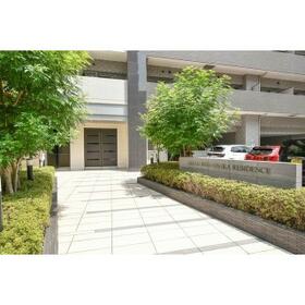 13/13 エントランス