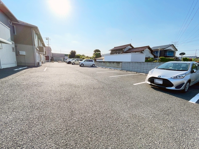 21/24 駐車場