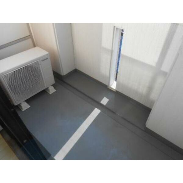 14/22 バルコニー