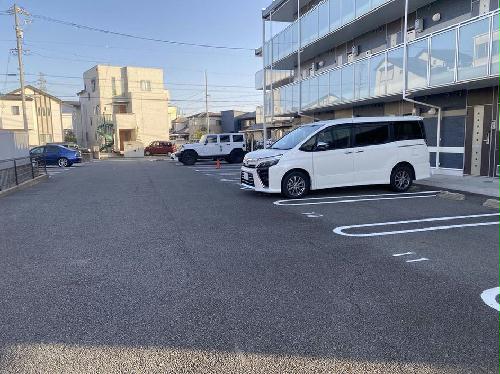 12/13 駐車場