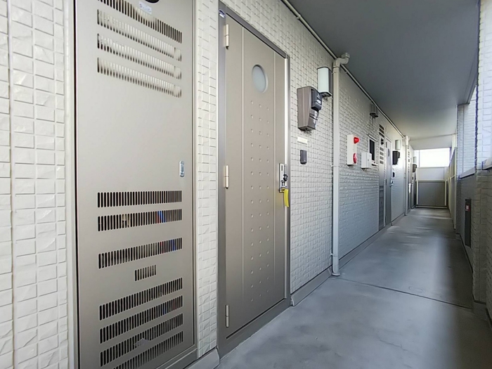 17/20 エントランス