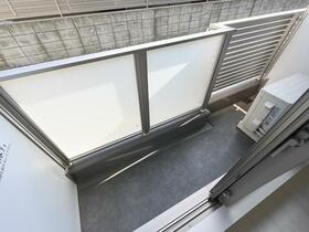 13/16 バルコニー