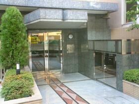 15/15 エントランス