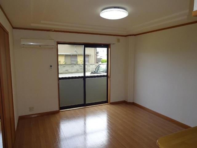 2/30 リビング/ダイニング