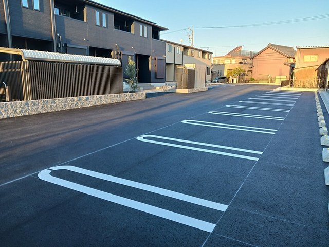 14/20 駐車場