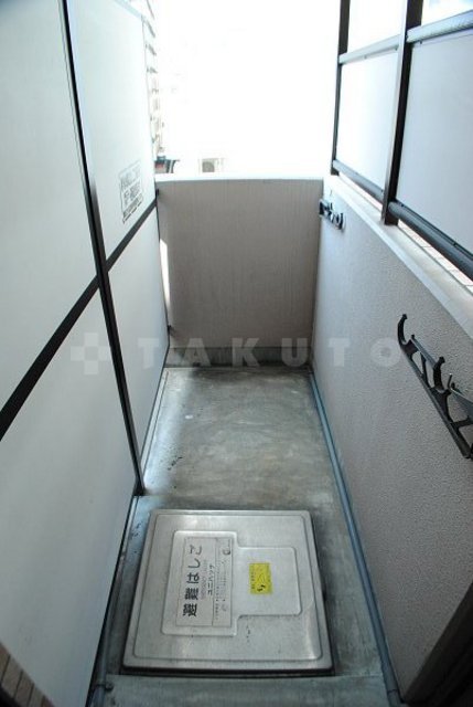 15/22 バルコニー