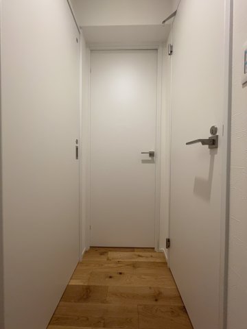 14/30 玄関