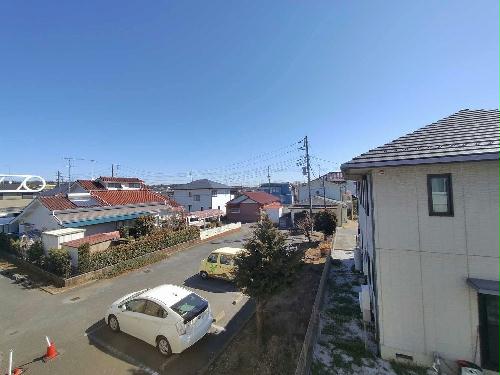 2/4 エントランス