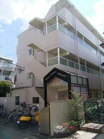 16/16 エントランス