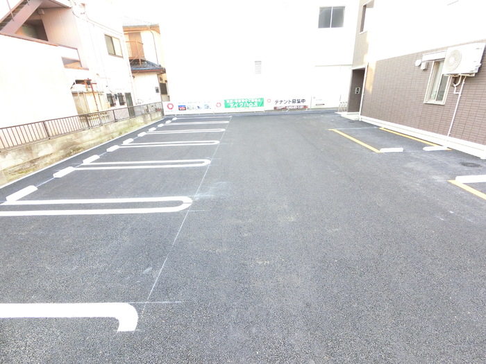 17/26 駐車場
