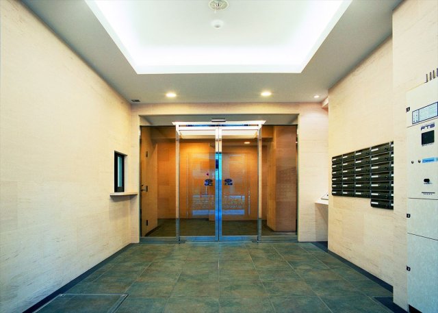 15/24 エントランス