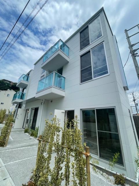 2/2 エントランス