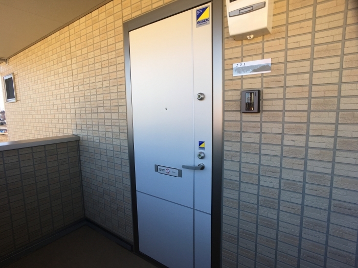 17/20 エントランス