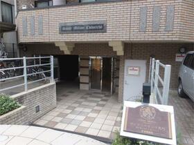 2/8 エントランス